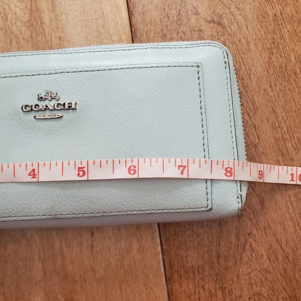 Rare Coach Green Mint corner zipper  travel wallet WOMEN'S - Picture 6 of 11